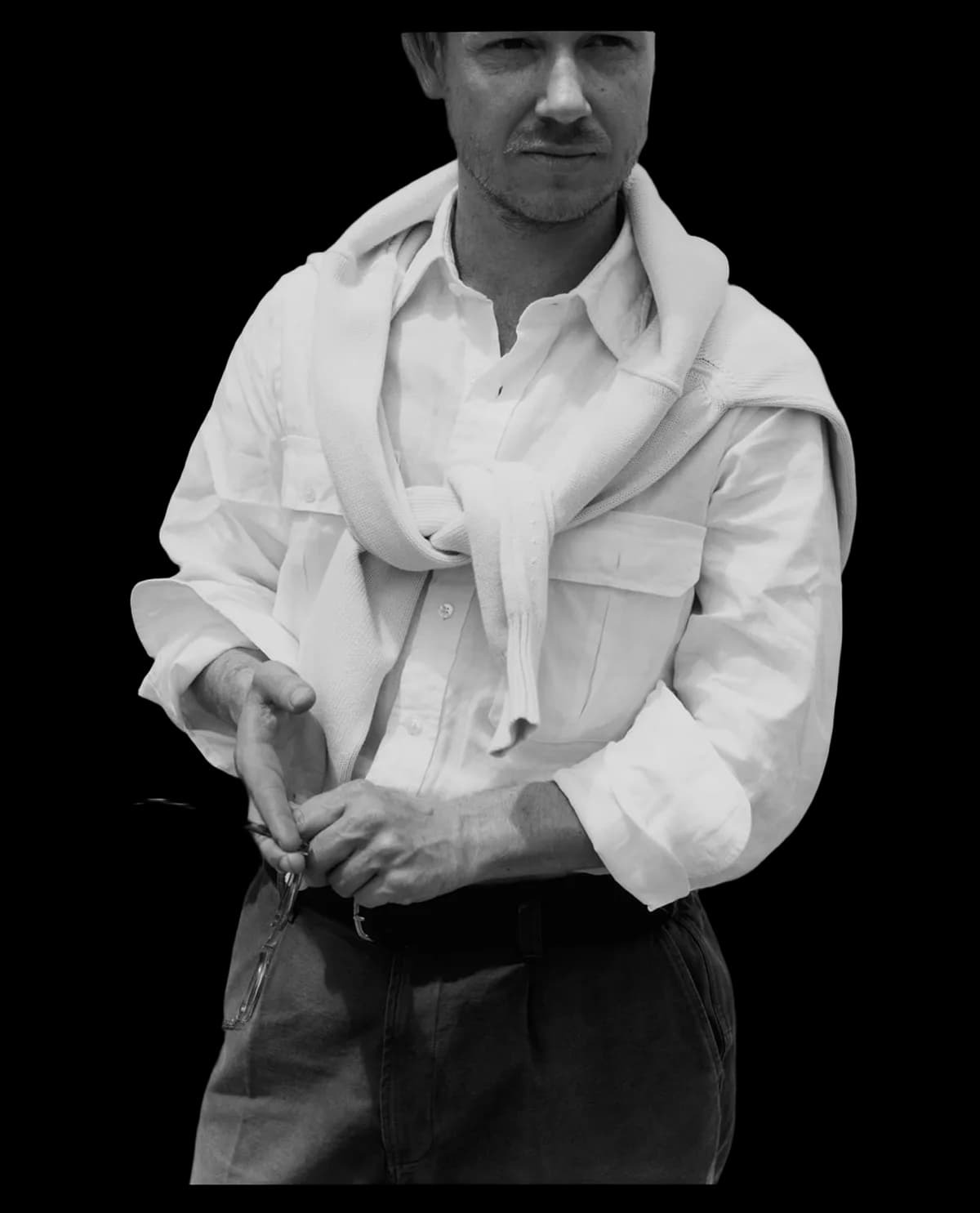 White Linen Two-Pocket Long Point Collar Work Shirt