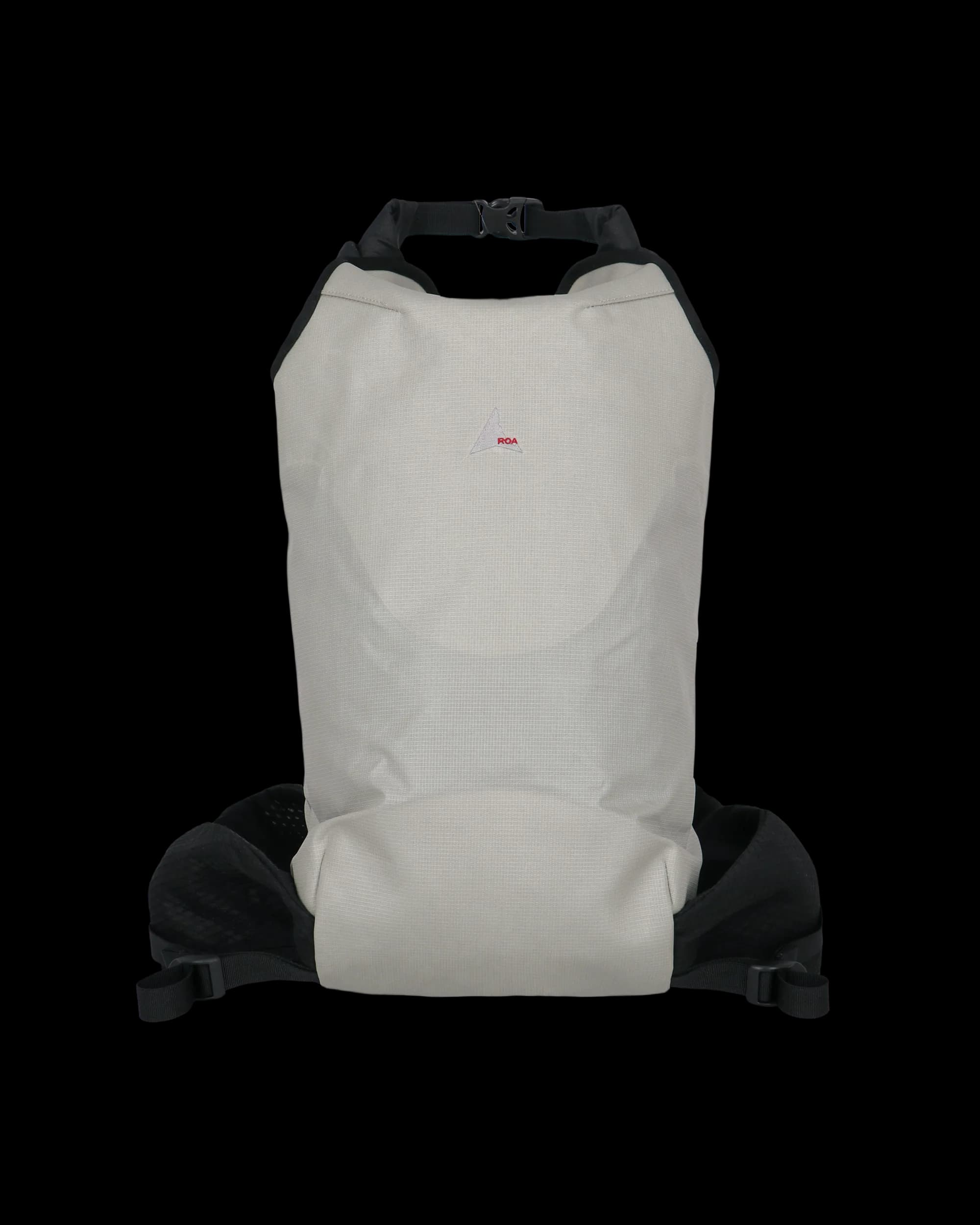 Testudo Technical Shell Backpack